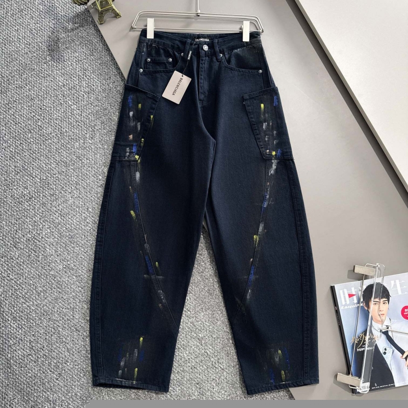 Ba*len*cia*ga jeans